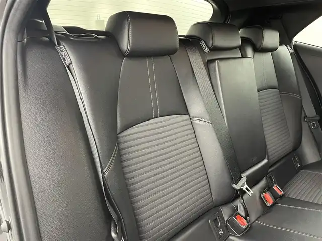 トヨタ カローラ スポーツ ハイブリッドG スタイルPKG 福島県 2020(令2)年 4.6万km アティチュードブラックマイカ 純正HDDナビゲーション/【CD/DVD/ipod/AndroidAuto/USB/Bluetooth/フルセグTV】/・バックカメラ/・前後ドライブレコーダー/・純正ETC/衝突軽減ブレーキ/車線逸脱警報装置/アダプティブクルーズコントロール/オートマチックハイビーム/ブラインドスポットモニター/前後コーナーセンサー/電子パーキングブレーキ/・ブレーキオートホールド/ハーフレザーシート/・運転席＋助手席シートヒーター/ステアリングスイッチ/ＬＥＤヘッドライト/・オートライト/・フロントフォグライト/電動格納ウィンカーミラー/・オートミラー/純正フロアマット/純正16インチアルミホイール/ABS/横滑り防止装置/盗難防止装置/プッシュスタート/・スマートキー/・スペアキー