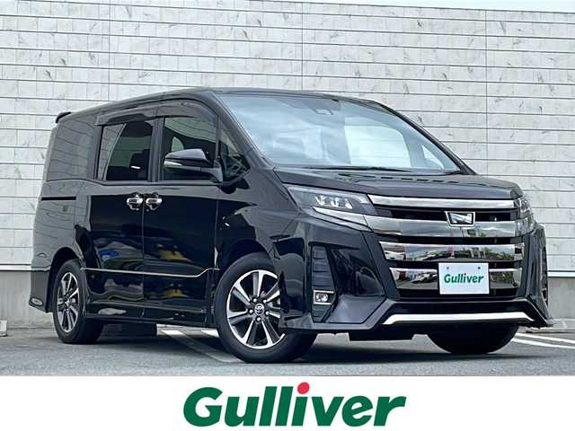 トヨタ ノア Si ダブルバイビー 山形県 2018(平30)年 7.4万km ブラック 禁煙車/Toyota Safety Sense C/・プリクラッシュセーフティ/・レーンディパーチャーアラート/・オートマチックハイビーム/・先行車発進告知（発進遅れ告知機能）/ハーフレザーシート/クルーズコントロール/アルパイン11インチナビ/CD.DVD.BT.SD/アルパインフリップダウンモニター/フルセグ/バックカメラ/ビルトインETC/両側パワースライドドア/LEDヘッドライト/プッシュスタート/スマートキーｘ２