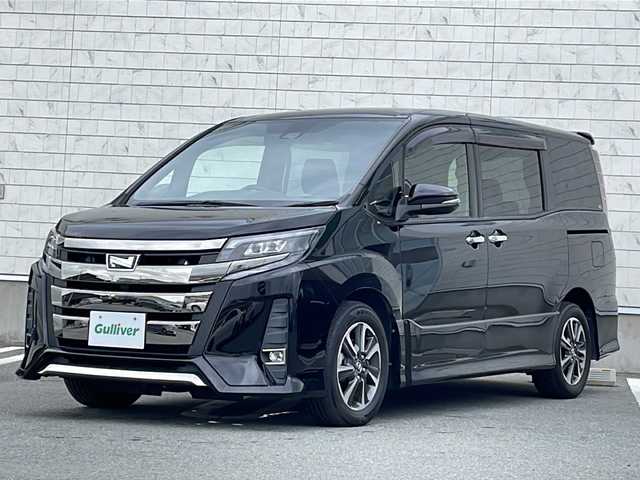 トヨタ ノア Si ダブルバイビー 山形県 2018(平30)年 7.4万km ブラック 禁煙車/Toyota Safety Sense C/・プリクラッシュセーフティ/・レーンディパーチャーアラート/・オートマチックハイビーム/・先行車発進告知（発進遅れ告知機能）/ハーフレザーシート/クルーズコントロール/アルパイン11インチナビ/CD.DVD.BT.SD/アルパインフリップダウンモニター/フルセグ/バックカメラ/ビルトインETC/両側パワースライドドア/LEDヘッドライト/プッシュスタート/スマートキーｘ２