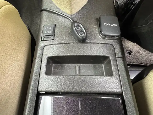 レクサス ＨＳ 250h バージョンS 愛知県 2010(平22)年 7万km ムーンライトオパール ワンオーナー/純正ナビ/バックカメラ/フロントカメラ/フルセグTV/Bluetooth/テレビキャンセラー/レーダー/ETC装備/USB端子入力/CD/MD/純正フロアマット/パワーシート/AFS/コナーセンサー/スマートキー/スペアキー