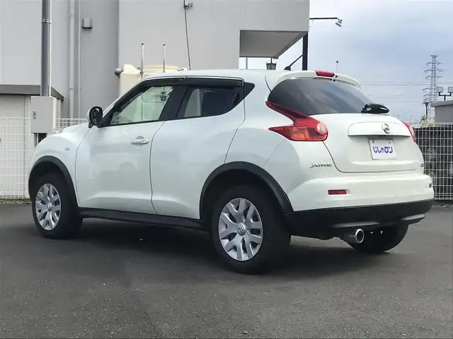 日産 ジューク 15RX タイプV 栃木県 2012(平24)年 8.4万km ホワイトパール 株)IDOMが運営する【じしゃロン小山店】の自社ローン専用車両になります。こちらは現金またはオートローンご利用時の価格です。自社ローンご希望の方は別途その旨お申付け下さい//禁煙車/純正ワンセグナビ/（CD/DVD/AM/FMラジオ）/スマートキー/プッシュスタート/バックカメラ/ＥＴＣ/電動格納ドアミラー/パワーウインドウ/防眩ミラー/オートライト
