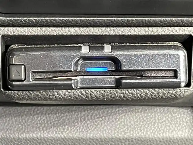 スバル フォレスター ハイブリッド アドバンス 愛知県 2021(令3)年 3.9万km ＤグリーンＭ ＡＬＰＩＮＥナビ　/（Bluetooth/FM/AM/フルセグTV/SD/USB/CD・DVD再生)/アイサイト　/茶レザーシート/視界拡張（フロントカメラ・サイドカメラ）/衝突軽減ブレーキ　/レーダークルーズコントロール/ビルトインＥＴＣ　/シートヒーター　/デジタルインナーミラー　/電動バックドア　/バックカメラ　/ドライブレコーダー　/ステアリングヒーター　/メモリー機能付パワーシート　/ブラインドスポットモニター（ＢＳＭ）/車線逸脱警報/USB接続/LEDヘッドライト/LEDフォグ/プッシュスタート/　　-スマートキー