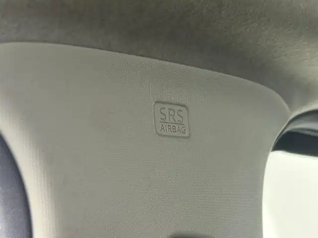 マツダ マツダ２ 15S 広島県 2020(令2)年 3.9万km ソニックシルバーM スマートシティブレーキサポート/レーンキープアシスト/ブラインドスポットモニター/純正ナビ/Bluetooth/AUX/USB/前後コーナーセンサー /オートライト/ＬＥＤヘッドライト/スマートキー/プッシュスタート/スペアキー/フロアマット/電動格納ミラー/横滑り防止装置