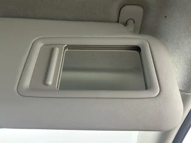 マツダ マツダ２ 15S 広島県 2020(令2)年 3.9万km ソニックシルバーM スマートシティブレーキサポート/レーンキープアシスト/ブラインドスポットモニター/純正ナビ/Bluetooth/AUX/USB/前後コーナーセンサー /オートライト/ＬＥＤヘッドライト/スマートキー/プッシュスタート/スペアキー/フロアマット/電動格納ミラー/横滑り防止装置
