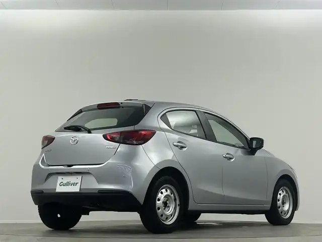 マツダ マツダ２ 15S 埼玉県 2020(令2)年 3.9万km ソニックシルバーM スマートシティブレーキサポート　レーンキープアシスト　横滑り防止装置　ＬＥＤヘッドライト　純正ディスプレイ　Bluetooth　USB AUX　スマートキー　プッシュスタート　