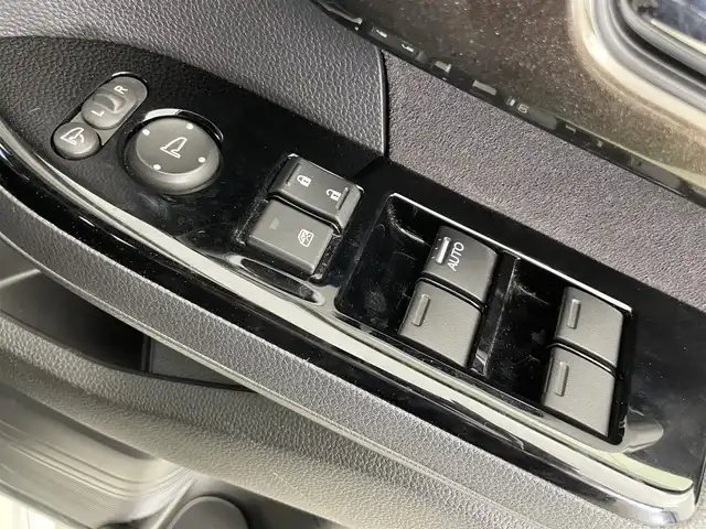 ホンダ Ｎ ＢＯＸ カスタム G L ホンダセンシング 富山県 2020(令2)年 3.4万km プラチナホワイトパール 純正ナビ（AM/FM/CD/DVD/USB/BT）/フルセグTV/バックカメラ/片側パワースライドドア/衝突被害軽減ブレーキ/アダプティブクルーズコントロール/レーンキープアシスト/オートマチックハイビーム/LEDヘッドライト/ビルトインETC/前席シートヒーター/純正フロアマット/スマートキー/プッシュスタート/アイドリングストップ