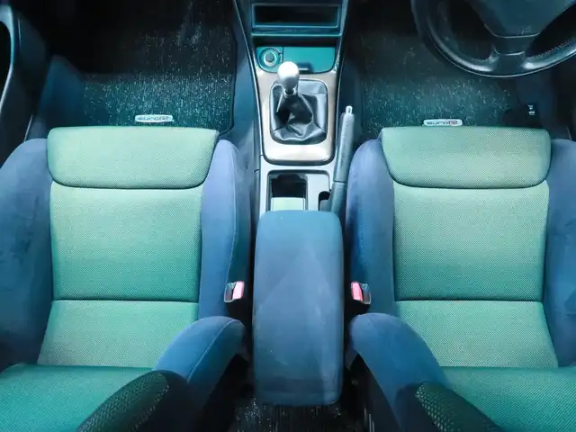 ホンダ トルネオ ユーロ R 千葉県 2000(平12)年 0.5万km ミラノレッド ワンオーナー(自社名義変更済)/H13、15、17、18、19、20、21、22、23、24、25、27、29、30、R1、2、3、4、5、6、7年/全ディーラー点検記録簿有り/2023年製　ADVAN FLEVA装着/ギャザーズ　VXM-155VFi ナビゲーション/・フルセグTV/・DVD再生/・Bluetoothオーディオ/ETC/純正レカロシート/純正16インチアルミホイール/＊205 50R16/ユーロ純正フロアマット/車検　令和9年8月17日/当モデルカタログ有り/取扱説明書/保証書/スペアキー