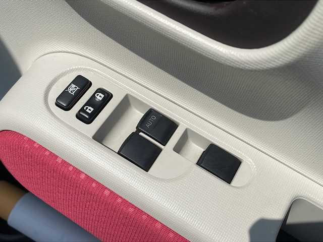 トヨタ ポルテ F 新潟県 2016(平28)年 9.7万km ブラッキッシュアゲハガラスフレーク 社外オーディオ/（FM/AM/CD/AUX）/４WD/衝突軽減/レーンキープアシスト/ビルドインETC/片側パワースライドドア/フロアマット/シガーソケット/ヘッドライトレベライザー/フォグランプ/オートハイビーム/ウィンカーミラー/電格ミラー/スペアキー