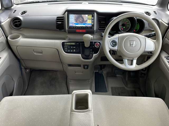 ホンダ Ｎ ＢＯＸ G Lパッケージ 岐阜県 2013(平25)年 8万km プレミアムホワイトパール 純正SDナビ/AM/FM/CD/DVD/BT/フルセグTV/バックカメラ/片側パワースライドドア/純正アルミホイール/電動格納ミラー/スマートキー/プッシュスタート /オートライト