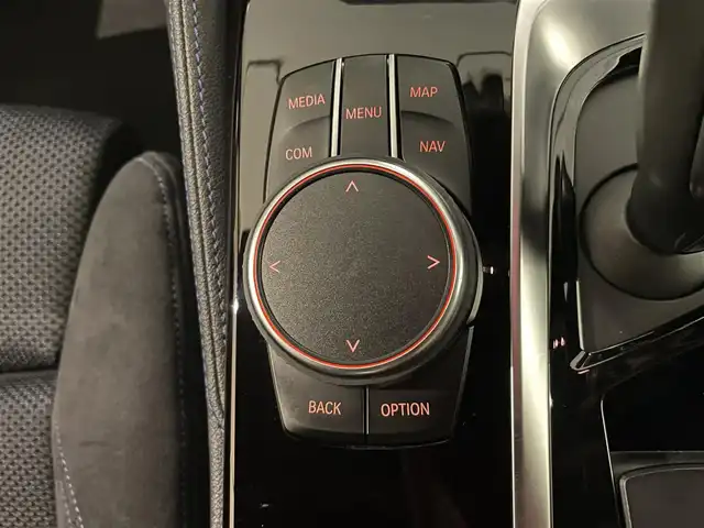 ＢＭＷ ５２３ｄ ED ミッション:インポッシブル 静岡県 2018(平30)年 4.3万km サファイアブラックP 純正ナビ/フルセグTV/harman/kardon/HUD/ACC/BSM/LKA/衝突軽減ブレーキ/360°カメラ/ドラレコ/LEDヘッドライト/オートハイビーム/パドルシフト
