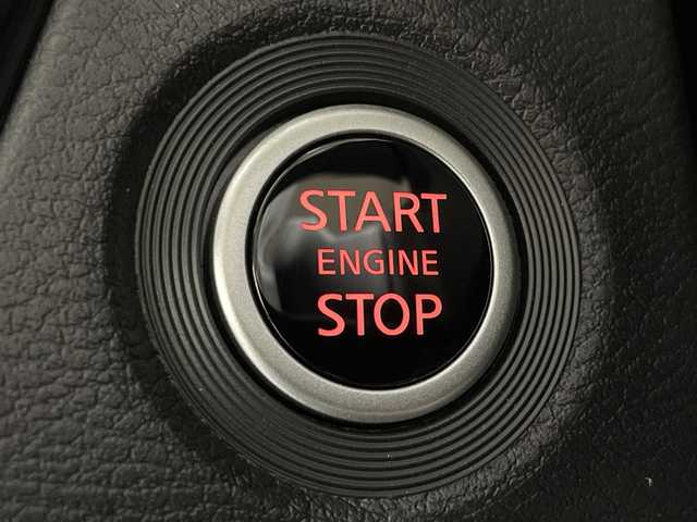 三菱 デリカミニ T プレミアム 神奈川県 2025(令7)年 0.1千km アメジストブラック/シルキーホワイト ターボ/2トーンカラー/ルーフレール/純正9型ディスプレイオーディオ/Androidauto　AppleCarPlay　Bluetooth　AM FM　USB　iPod　HDMI　VTR/マルチアラウンドビューモニター/ハンズフリー両側電動スライドドア【サンシェード】/デジタルインナーミラー/e-Assist/マイパイロット/衝突被害軽減ブレーキシステム/前方衝突予測警報/踏み間違い衝突防止アシスト/標識検知システム/車線逸脱警報システム/車線逸脱防止支援機能/先行車発進通知/オートマチックハイビーム/ふらつき警報/前後ソナー/アダブティブクルーズコントロール/レーンキープアシスト/革巻きステアリング/パドルシフト/ステアリングヒーター/合皮/ファブリック撥水シート/前席シートヒーター/ダウンヒルアシストコントロール/プラズマクラスター付リアサーキュレーター/電動パーキングブレーキ/ブレーキオートホールド/プッシュスタート/スマートキー/LEDヘッドランプ/オートライト/LEDフロントフォグランプ/純正15インチアルミホイール/純正リアスポイラー