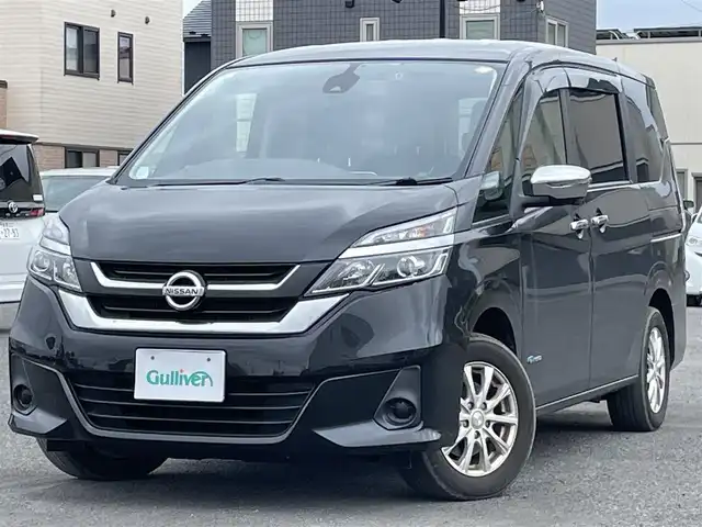 日産 セレナ X Vセレクション 道央・札幌 2018(平30)年 7.5万km ダイヤモンドブラック ４WD/ワンオーナー/社外SDナビ/CD/DVD/BT/フルセグ/社外フリップダウンモニター/エマージェンシーブレーキ/横滑り防止装置/クルーズコントロール/レーンキープアシスト/パーキングアシスト/クリアランスソナー/アラウンドビューモニター/ビルトインETC/ドライブレコーダー/アイドリングストップ/ECOMODE/両側パワースライドドア/ステアリングリモコン/プッシュスタート/スマートキー/LEDヘッドライト/オートライト/電動格納ミラー/ウィンカーミラー/純正フロアマット/ドアバイザー/スペアキー/純正エンジンスターター