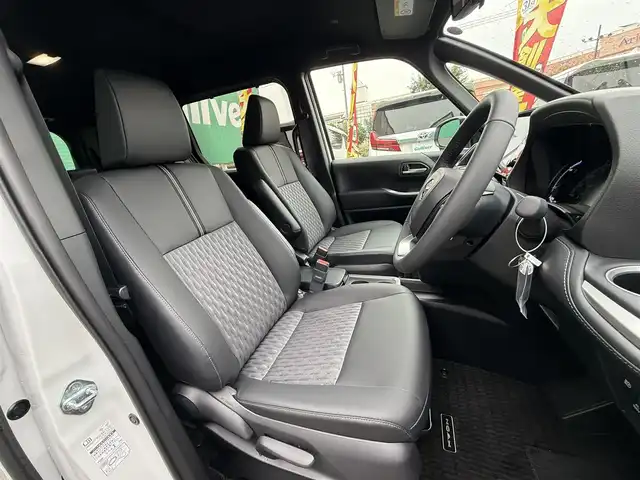 トヨタ ノア ハイブリッド S－Z 千葉県 2025(令7)年 0.1千km プラチナホワイトパールマイカ 10.5インチディスプレイオーディオ/フルセグ/トヨタセーフティセンス/ブラインドスポットモニター/レーダークルーズコントロール/前席シートヒーター/コーナーセンサー/ETC/ハーフレザー/バックカメラ/両側パワースライド/HDMI/デジタルインナー