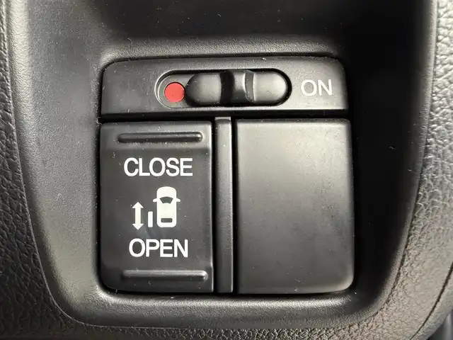 ホンダ Ｎ ＢＯＸ カスタム G Lパッケージ 愛知県 2013(平25)年 5.1万km クリスタルブラックパール プッシュスタート/スマートキー/オートライト/ステアリングリモコン/片側パワースライドドア/電動格納ミラー/ISOFIX/スぺキー/シガーソケット/フォグランプ