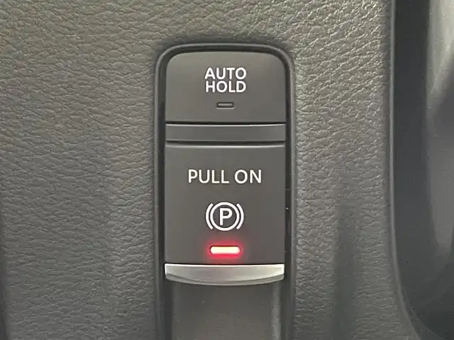 日産 セレナ e－パワー ハイウェイスター V 熊本県 2025(令7)年 0.1千km 白Ⅱ 登録済未使用車/純正１２．３インチナビ/アラウンドビューモニター/ビルトインＥＴＣ　/前後ドライブレコーダー　/ビルトインＥＴＣ２．０　/前後クリアランスソナー　/プロパイロット/車線逸脱警報/車線逸脱防止支援システム/後側方車両検知警報/後側方衝突防止支援/前方衝突防止支援/踏み間違い衝突防止支援/インテリジェントクルーズ/車線維持支援/先行車発進お知らせ機能/ブラインドスポットモニター/横滑り防止/両側パワースライドドア/デジタルインナーミラー/純正16インチAW/オートライト/オートマチックハイビーム/LEDヘッドライト/フォグライト/スマートキー/プッシュスタート/スペアキー1本