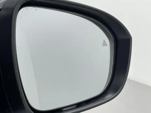 日産 セレナ e－パワー ハイウェイスター V 熊本県 2025(令7)年 0.1千km 白Ⅱ 登録済未使用車/純正１２．３インチナビ/アラウンドビューモニター/ビルトインＥＴＣ　/前後ドライブレコーダー　/ビルトインＥＴＣ２．０　/前後クリアランスソナー　/プロパイロット/車線逸脱警報/車線逸脱防止支援システム/後側方車両検知警報/後側方衝突防止支援/前方衝突防止支援/踏み間違い衝突防止支援/インテリジェントクルーズ/車線維持支援/先行車発進お知らせ機能/ブラインドスポットモニター/横滑り防止/両側パワースライドドア/デジタルインナーミラー/純正16インチAW/オートライト/オートマチックハイビーム/LEDヘッドライト/フォグライト/スマートキー/プッシュスタート/スペアキー1本