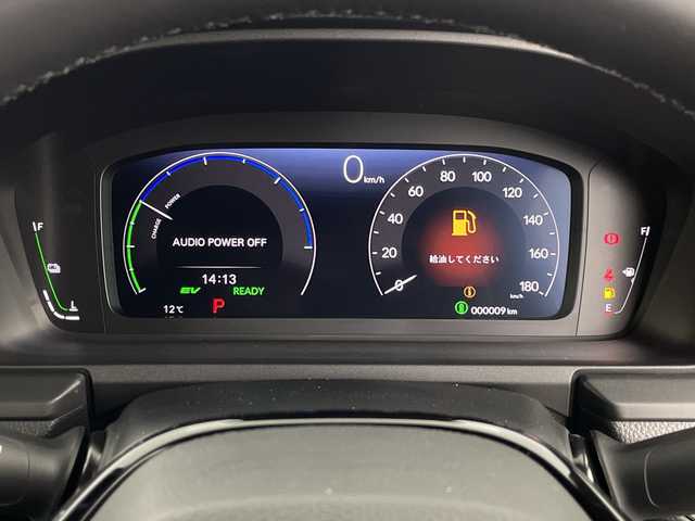 ホンダ ステップワゴン スパーダ eHEV 埼玉県 2025(令7)年 0.1千km プラチナホワイトパール 登録済未使用車/純正11.4インチナビ　VXM-247VFLi/(Bluetooth/USB/CD/DVD/AM/FM)/地デジフルセグ/バックカメラ/Honda SENSING/・衝突軽減ブレーキ/・アダプティブクルーズコントロール/・先行車発進お知らせ機能/・路外逸脱抑制機能/・標識認識機能/・ブラインドスポットインフォメーション/・オートハイビーム/パワーバックドア/オットマン/運転席・助手席シートヒーター/全列USBチャージャー/パドルシフト/電子パーキングシステム/ブレーキホールド/ロールサンシェード/ウィンカーミラー/フロントフォグランプ/純正16インチアルミホイール