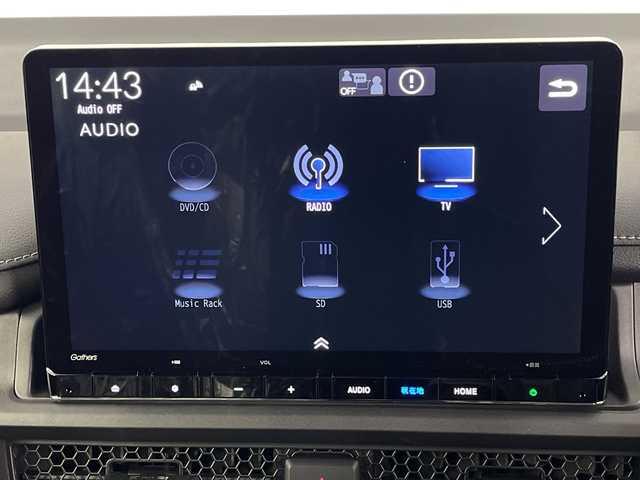 ホンダ ステップワゴン スパーダ eHEV 埼玉県 2025(令7)年 0.1千km プラチナホワイトパール 登録済未使用車/純正11.4インチナビ　VXM-247VFLi/(Bluetooth/USB/CD/DVD/AM/FM)/地デジフルセグ/バックカメラ/Honda SENSING/・衝突軽減ブレーキ/・アダプティブクルーズコントロール/・先行車発進お知らせ機能/・路外逸脱抑制機能/・標識認識機能/・ブラインドスポットインフォメーション/・オートハイビーム/パワーバックドア/オットマン/運転席・助手席シートヒーター/全列USBチャージャー/パドルシフト/電子パーキングシステム/ブレーキホールド/ロールサンシェード/ウィンカーミラー/フロントフォグランプ/純正16インチアルミホイール