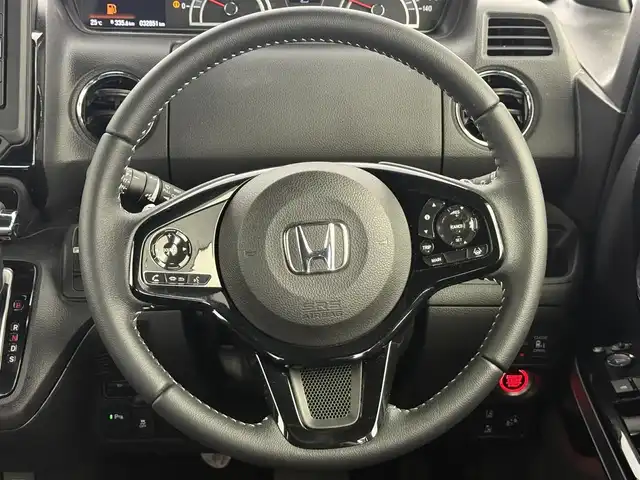ホンダ Ｎ ＢＯＸ カスタム L ターボ 愛知県 2023(令5)年 3.3万km プラチナホワイトパール ホンダセンシング/衝突被害軽減ブレーキ/誤発信抑制機能/アダプティブクルーズコントロール/車線維持支援システム/先行車発進お知らせ機能/オートハイビーム/横滑り防止装置/盗難防止装置/両側パワースライド/純正ナビ/フルセグTV/Bluetooth/CD/DVD/AM/FM/iPod/AUX/純正15インチアルミホイール/ハーフレザーシート/革巻きステアリング/ステアリングスイッチ/スマートキー/プッシュスタート/ブレーキホールド