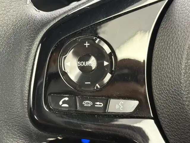 ホンダ Ｎ ＢＯＸ カスタム L ターボ 愛知県 2023(令5)年 3.3万km プラチナホワイトパール ホンダセンシング/衝突被害軽減ブレーキ/誤発信抑制機能/アダプティブクルーズコントロール/車線維持支援システム/先行車発進お知らせ機能/オートハイビーム/横滑り防止装置/盗難防止装置/両側パワースライド/純正ナビ/フルセグTV/Bluetooth/CD/DVD/AM/FM/iPod/AUX/純正15インチアルミホイール/ハーフレザーシート/革巻きステアリング/ステアリングスイッチ/スマートキー/プッシュスタート/ブレーキホールド