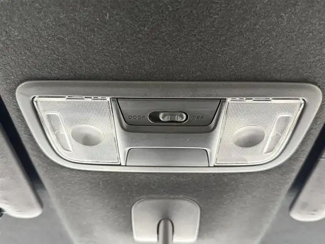 ホンダ Ｎ ＢＯＸ カスタム L ターボ 愛知県 2023(令5)年 3.3万km プラチナホワイトパール ホンダセンシング/衝突被害軽減ブレーキ/誤発信抑制機能/アダプティブクルーズコントロール/車線維持支援システム/先行車発進お知らせ機能/オートハイビーム/横滑り防止装置/盗難防止装置/両側パワースライド/純正ナビ/フルセグTV/Bluetooth/CD/DVD/AM/FM/iPod/AUX/純正15インチアルミホイール/ハーフレザーシート/革巻きステアリング/ステアリングスイッチ/スマートキー/プッシュスタート/ブレーキホールド