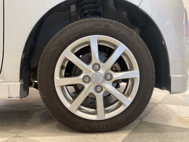 ダイハツ ムーヴ カスタム X LTD 福井県 2012(平24)年 5万km ブライトシルバーメタリック 純正ナビ/ワンセグTV/CD/AUX/ラジオ/バックカメラ/ETC/キセノンヘッドライト/ハロゲンフォグランプ/純正アルミホイール/プッシュスタート/スマートキー/アイドリングストップ/横滑り防止装置/ベンチシート/純正フロアマット