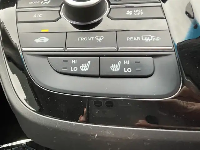 ホンダ フリード ハイブリット G ホンダセンシング 大阪府 2021(令3)年 4.9万km プラチナホワイトパール ホンダセンシング/ワンオーナー/純正9インチナビ/・フルセグTV/BT/USB/バックカメラ/11.6インチフリップダウンモニター/両側パワースライドドア/追従型クルーズコントロール/前ドライブレコーダー/ETC/純正フロアマット/ハーフレザーシート/革巻ハンドル/後席ロールサンシェード/純正15インチAW/取説・保証書/スペアキー/LEDヘッド