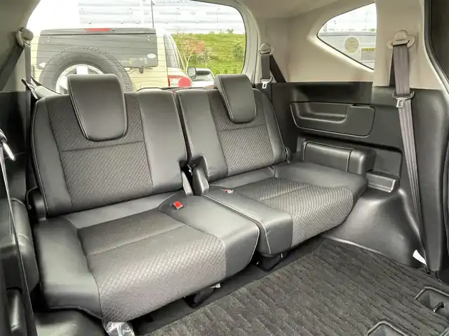 ホンダ フリード ハイブリット G ホンダセンシング 大阪府 2021(令3)年 4.9万km プラチナホワイトパール ホンダセンシング/ワンオーナー/純正9インチナビ/・フルセグTV/BT/USB/バックカメラ/11.6インチフリップダウンモニター/両側パワースライドドア/追従型クルーズコントロール/前ドライブレコーダー/ETC/純正フロアマット/ハーフレザーシート/革巻ハンドル/後席ロールサンシェード/純正15インチAW/取説・保証書/スペアキー/LEDヘッド