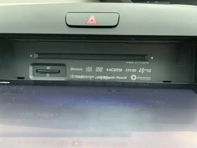 ホンダ フリード ハイブリット G ホンダセンシング 大阪府 2021(令3)年 4.9万km プラチナホワイトパール ホンダセンシング/ワンオーナー/純正9インチナビ/・フルセグTV/BT/USB/バックカメラ/11.6インチフリップダウンモニター/両側パワースライドドア/追従型クルーズコントロール/前ドライブレコーダー/ETC/純正フロアマット/ハーフレザーシート/革巻ハンドル/後席ロールサンシェード/純正15インチAW/取説・保証書/スペアキー/LEDヘッド