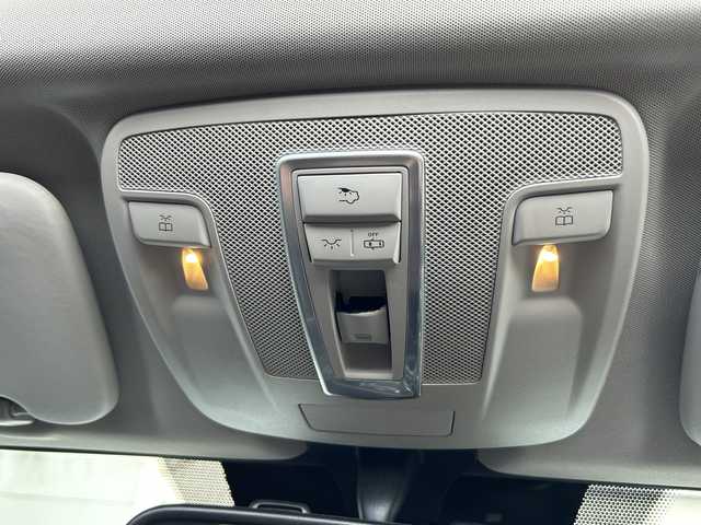 メルセデス・ベンツ ゲレンデヴァーゲン Ｇ３５０ｄ 広島県 2017(平29)年 6.2万km ポーラホワイト 4WD/ディーゼルターボ/サンルーフ/harman/kardonプレミアムサウンド/純正ナビ（フルセグTV/Bluetooth）/バックカメラ/ETC2.0/ブラウンレザーシート/・パワーシート（メモリー機能付き）/・シートヒーター/レーダークルーズコントロール/コーナーセンサー/LEDヘッドライト/オートライト/純正18インチAW/革巻きステアリング/純正フロアマット/スペアキー