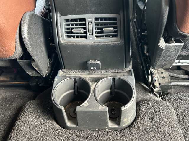 メルセデス・ベンツ ゲレンデヴァーゲン Ｇ３５０ｄ 広島県 2017(平29)年 6.2万km ポーラホワイト 4WD/ディーゼルターボ/サンルーフ/harman/kardonプレミアムサウンド/純正ナビ（フルセグTV/Bluetooth）/バックカメラ/ETC2.0/ブラウンレザーシート/・パワーシート（メモリー機能付き）/・シートヒーター/レーダークルーズコントロール/コーナーセンサー/LEDヘッドライト/オートライト/純正18インチAW/革巻きステアリング/純正フロアマット/スペアキー