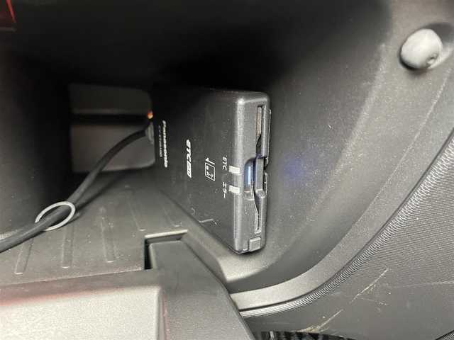 スマート ＭＣＣ スマート フォーフォー BRABUSスポーツ 埼玉県 2019(平31)年 1.4万km サファイアレッド ・社外ナビ/・パノラマガラスルーフ/・レザーシート/・バックカメラ/・クルーズコントロール/・衝突軽減ブレーキ/・コーナーセンサー/・パドルシフト