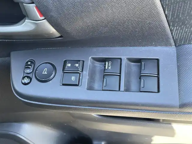 ホンダ ステップワゴン G Eセレクション 山梨県 2014(平26)年 9万km クリスタルブラックパール (株)IDOMが運営する【じしゃロン甲府店】の自社ローン専用車両になります。/こちらは現金またはオートローンご利用時の価格です。自社ローンご希望の方は別途その旨お申付け下さい/社外メモリーナビ/（フルセグTV・DVD・CD・SD・BTオーディオ）/バックカメラ/ETC/両側パワースライドドア/前後ドライブレコーダー/ディスチャージヘッドライト/クルーズコントロール/スマートキー2個/保証書・取説書