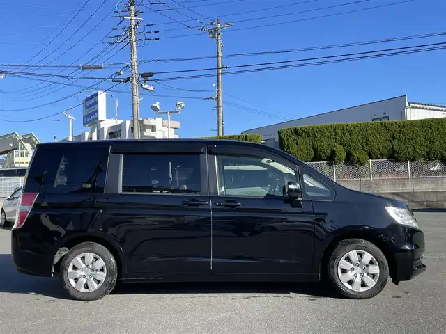 ホンダ ステップワゴン G Eセレクション 山梨県 2014(平26)年 9万km クリスタルブラックパール (株)IDOMが運営する【じしゃロン甲府店】の自社ローン専用車両になります。/こちらは現金またはオートローンご利用時の価格です。自社ローンご希望の方は別途その旨お申付け下さい/社外メモリーナビ/（フルセグTV・DVD・CD・SD・BTオーディオ）/バックカメラ/ETC/両側パワースライドドア/前後ドライブレコーダー/ディスチャージヘッドライト/クルーズコントロール/スマートキー2個/保証書・取説書