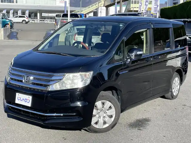 ホンダ ステップワゴン G Eセレクション 山梨県 2014(平26)年 9万km クリスタルブラックパール (株)IDOMが運営する【じしゃロン甲府店】の自社ローン専用車両になります。/こちらは現金またはオートローンご利用時の価格です。自社ローンご希望の方は別途その旨お申付け下さい/社外メモリーナビ/（フルセグTV・DVD・CD・SD・BTオーディオ）/バックカメラ/ETC/両側パワースライドドア/前後ドライブレコーダー/ディスチャージヘッドライト/クルーズコントロール/スマートキー2個/保証書・取説書
