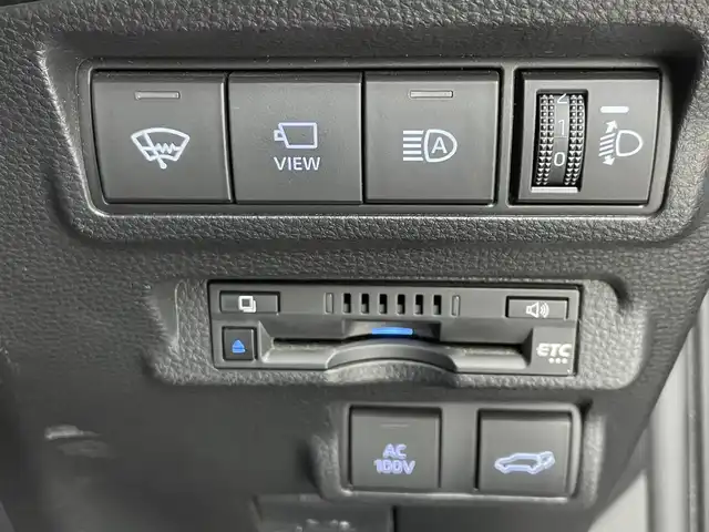 トヨタ カローラ クロス ハイブリッド Z 道央・札幌 2021(令3)年 4.8万km アティチュードブラックマイカ ・ワンオーナー/・4WD/・寒冷地仕様/・モデリスタエアロ（F）/・純正ディスプレイオーディオ/BT/USB/フルセグ/Miracast/・ステアリングスイッチ/・ビルドインETC/LTA/POS/BSM/ROTA/RKSB/RSA/・前後ドライブレコーダー/・ステアヒーター/・レーダークルーズコントロール/・クリアランスソナー前後/・電動パーキング/・オートブレーキホールド/・横滑り防止装置/・DRIVEモード/ECOモード/・オートマチックハイビーム/・オートライト/・LEDヘッドライト/・LEDフォグランプ前後/・ハーフレザーシート/・D席パワーシート/・D+N席シートヒーター/・ステアリングヒーター/・純正１８インチAW/・ドアバイザー/・プッシュスタート/・スマートキー/・スペアキー/・保証書