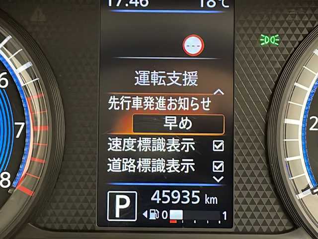 車両画像4