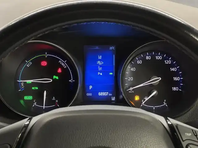 トヨタ Ｃ－ＨＲ G LEDエディション 三重県 2018(平30)年 6.9万km ブラック/センシュアルレッドマイカ 2トーン ハイブリッド/FF/フロアCVT/ALPINE 9インチナビ『ビッグX』 X9Z/（CD/DVD/TV/SD/SDREC/RADIO/USB/Bluetooth/HDMI/外部入力）/バックカメラ/TRDエアロ（F/S/R下）/ドライブレコーダー 前方/ビルトイン ETC2.0/Toyota Safety Sense/・プリクラッシュセーフティ［PCS］/・レーンディパーチャーアラート［LDA］（操舵支援あり）/・オートハイビーム［AHB］/・レーダークルコン（全車速追従機能付）/・クリアランスソナー＆バックソナー/・ブラインドスポットモニター［BSM］/・【OP】リヤクロストラフィックアラート［RCTA］/・先行車発進告知機能/装備/・ハーフレザーシート/・シートヒーター（D/N）/・運転席電動ランバーサポート/・左右独立オートエアコン/・オートライト/・LED ヘッドランプ＆フロントフォグランプ/・ステアリングスイッチ/・雨滴感応式フロントワイパー/・電子パーキングブレーキ＆ブレーキホールド/・自動防眩ルームミラー/・純正18inAW/・保/取/・スマートキーx1、リモコンエンジンスターターx1/など