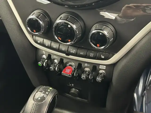 ＭＩＮＩ ミニ クロスオーバー クーパー SD オール4 長野県 2019(令1)年 4.4万km ラピスラグジュアリーブルー ＭＩＮＩ純正ナビ/リアカメラ/インテリジェントセーフティー/衝突警告/歩行者警告/ＡＣＣ/コーナーセンサー/レインセンサー/ＬＥＤヘッドライト/オートライト/ＭＩＮＩドライビングモード/ミラー一体型ＥＴＣ/コンフォートアクセス/純正18インチアルミ（サマー）積み込み