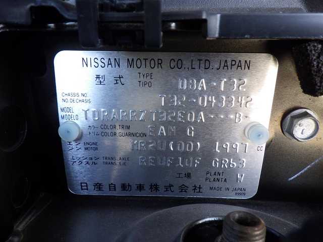 日産 エクストレイル 20X 千葉県 2017(平29)年 5.9万km チタニウムカーキ エマージェンシーブレーキ/インテリジェントルームミラー/パワーバックドア/純正SDナビ/地デジTV/【DVD/CD再生機能　Bluetooth接続】/アラウンドビューモニター/ETC/ウインカーミラー/革巻きステアリング/ステアリングスイッチ/コーナーセンサー/純正18インチアルミホイル/インテリジェントキー