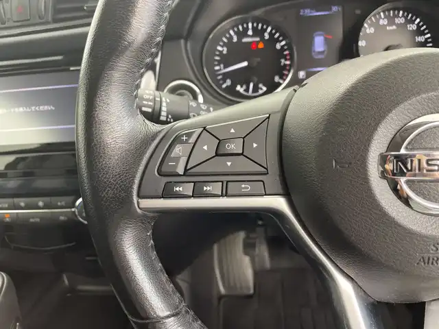 日産 エクストレイル 20X 鹿児島県 2017(平29)年 5.9万km チタニウムカーキ エマージェンシーブレーキ/インテリジェントルームミラー/パワーバックドア/純正SDナビ/（地デジTV/DVD/CD再生機能　Bluetooth)/アラウンドビューモニター/ETC/ウインカーミラー/革巻きステアリング/ステアリングスイッチ/コーナーセンサー/純正18インチアルミホイル/インテリジェントキー