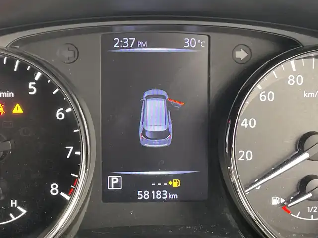 日産 エクストレイル 20X 鹿児島県 2017(平29)年 5.9万km チタニウムカーキ エマージェンシーブレーキ/インテリジェントルームミラー/パワーバックドア/純正SDナビ/（地デジTV/DVD/CD再生機能　Bluetooth)/アラウンドビューモニター/ETC/ウインカーミラー/革巻きステアリング/ステアリングスイッチ/コーナーセンサー/純正18インチアルミホイル/インテリジェントキー