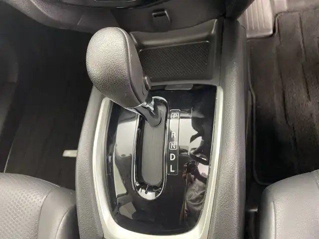 日産 エクストレイル 20X 鹿児島県 2017(平29)年 5.9万km チタニウムカーキ エマージェンシーブレーキ/インテリジェントルームミラー/パワーバックドア/純正SDナビ/（地デジTV/DVD/CD再生機能　Bluetooth)/アラウンドビューモニター/ETC/ウインカーミラー/革巻きステアリング/ステアリングスイッチ/コーナーセンサー/純正18インチアルミホイル/インテリジェントキー