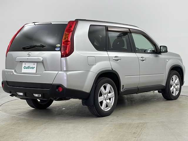 日産 エクストレイル 20Xtt 道央・札幌 2010(平22)年 7.7万km ダイヤモンドシルバー ・純正ナビTV&BT&CD&DVD/・4WD/・VDC/・クルーズコントロール/・ダウンヒルアシストコントロール/・全席シートヒーター/・ドアミラーヒーター/・ドアミラーウィンカー/・撥水シート/・社外ETC/・オールモード4×4/・2WD→4WD切替/・オートライト/・フォグランプ/・インテリジェットキー/・電動格納ミラー/・ルーフレール