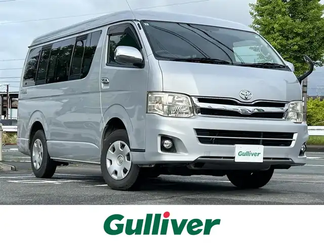トヨタ ハイエース GL 愛知県 2011(平23)年 7.8万km シルバーM ワンオーナー/社外HDDナビ/ワンセグテレビ/バックカメラ/ドアバイザー/ベットキッド/ダイネットテーブル/400Wインバーター/サブバッテリー/FFヒーター/TRIAL タイプA