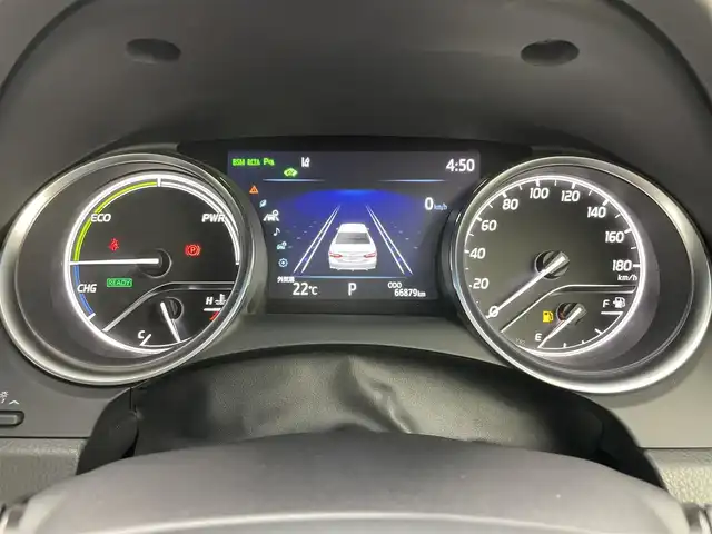 トヨタ カムリ WSレザーパッケージ 岡山県 2019(令1)年 6.7万km プラチナホワイトパールマイカ パノラマムーンルーフ/TRDエアロ（F/S/R）/純正8インチナビ/・バックカメラ/・FM/AM/Bluetooth/フルセグ/CD/DVD/レザーシート/・パワーシート/・シートヒーター/トヨタセーフティセンス/・プリクラッシュセーフティ/・レーンディパーチャーアラート/・レーダークルーズコントロール/・オートマチックハイビーム/・コーナーセンサー/・踏み間違い防止機能/ドライブレコーダー/ETC/純正18インチアルミ/純正フロアマット