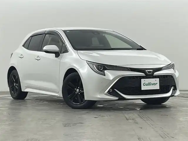 トヨタ カローラ スポーツ G スタイルパッケージ 福島県 2020(令2)年 1.5万km プラチナホワイトパールマイカ 純正HDDナビゲーション/【CD/DVD/USB/Bluetooth/フルセグTV/T-connect】/・バックカメラ/・純正前後ドライブレコーダー/・純正ビルトインETC/衝突軽減ブレーキ/車線逸脱警報装置/アダプティブクルーズコントロール/オートマチックハイビーム/前後コーナーセンサー/ターボ/電子パーキングブレーキ/・ブレーキオートホールド/LEDヘッドライト/・オートライト/・フロントフォグライト/ステアリングスイッチ/・パドルシフト/ハーフレザーシート/純正16インチアルミホイール/電動格納ウィンカーミラー/・オートミラー/アイドリングストップ/ABS/横滑り防止装置/盗難防止装置/プッシュスタート/・スマートキー/・スペアキー/取扱説明書
