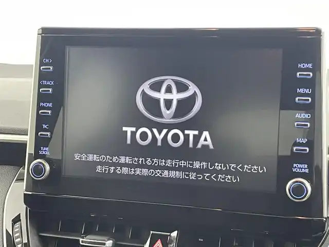トヨタ カローラ スポーツ G スタイルパッケージ 福島県 2020(令2)年 1.5万km プラチナホワイトパールマイカ 純正HDDナビゲーション/【CD/DVD/USB/Bluetooth/フルセグTV/T-connect】/・バックカメラ/・純正前後ドライブレコーダー/・純正ビルトインETC/衝突軽減ブレーキ/車線逸脱警報装置/アダプティブクルーズコントロール/オートマチックハイビーム/前後コーナーセンサー/ターボ/電子パーキングブレーキ/・ブレーキオートホールド/LEDヘッドライト/・オートライト/・フロントフォグライト/ステアリングスイッチ/・パドルシフト/ハーフレザーシート/純正16インチアルミホイール/電動格納ウィンカーミラー/・オートミラー/アイドリングストップ/ABS/横滑り防止装置/盗難防止装置/プッシュスタート/・スマートキー/・スペアキー/取扱説明書