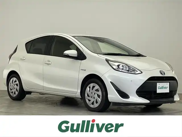 トヨタ アクア G 滋賀県 2019(令1)年 7.9万km ホワイトパールクリスタルシャイン 禁煙車/社外７インチナビ/（Bluetooth・SD・USB・AUX)/バックカメラ/クルーズコントロール/前後コーナーセンサー/レーンキープアシスト/プッシュスタート/オートマチックハイビーム/スマートキー/スペアキー/ビルトインＥＴＣ/電動格納ミラー/衝突被害軽減システム