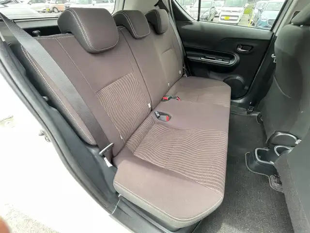 トヨタ アクア G 滋賀県 2019(令1)年 7.9万km ホワイトパールクリスタルシャイン 禁煙車/社外７インチナビ/（Bluetooth・SD・USB・AUX)/バックカメラ/クルーズコントロール/前後コーナーセンサー/レーンキープアシスト/プッシュスタート/オートマチックハイビーム/スマートキー/スペアキー/ビルトインＥＴＣ/電動格納ミラー/衝突被害軽減システム